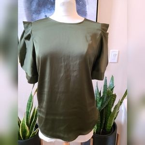 Short sleeve blouse